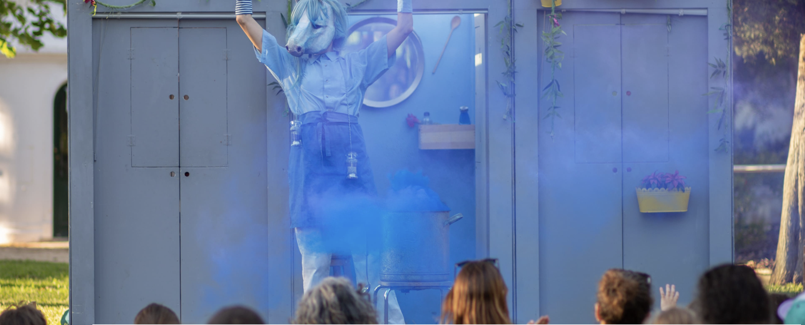 MOCHILA - Festival Internacional de Teatro para Crianças e Jovens